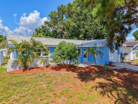 Exterior - 2373 Forest Dr, Clearwater, FL 33763 photo 16 of 22