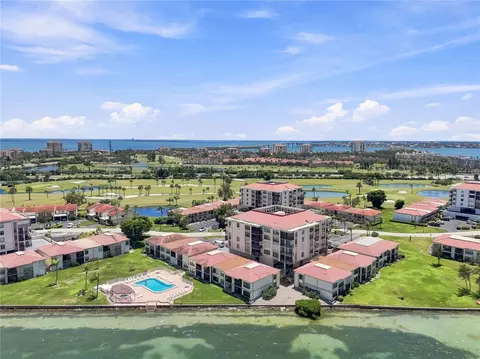 6177 Sun Blvd #109, Saint Petersburg, FL 33715