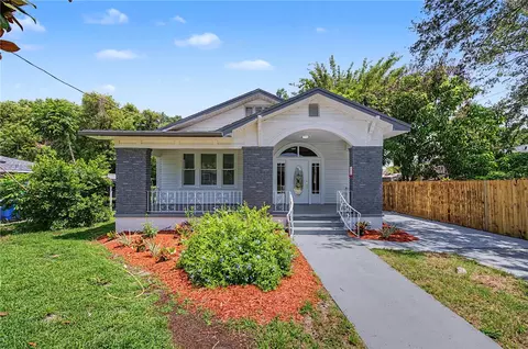 1920 E Paris St, Tampa, FL 33610