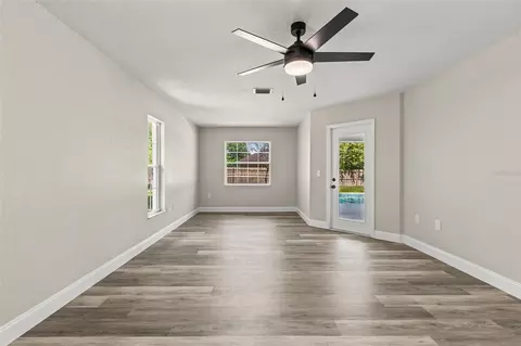Living - 3690 SE 56th Ter, Ocala, FL 34480 photo 9 of 10