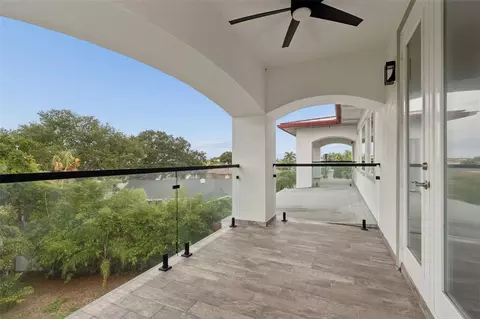 Exterior - 1964 Cedar Dr, Dunedin, FL 34698 photo 7 of 13