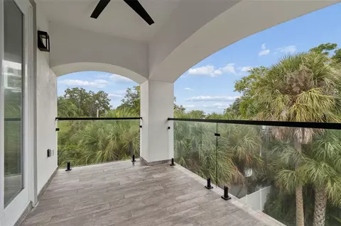 Exterior - 1964 Cedar Dr, Dunedin, FL 34698 photo 6 of 13