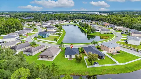 2637 Walden Woods Dr, Plant City, FL 33566