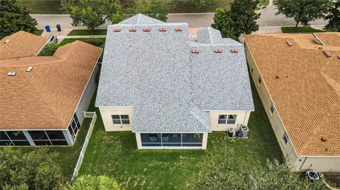 View/Area - 11217 Laurel Brook Ct, Riverview, FL 33569 photo 2 of 5