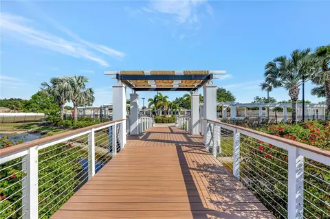 View/Area - 11217 Laurel Brook Ct, Riverview, FL 33569 photo 5 of 5