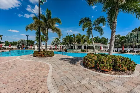 Exterior - 11217 Laurel Brook Ct, Riverview, FL 33569 photo 10 of 11