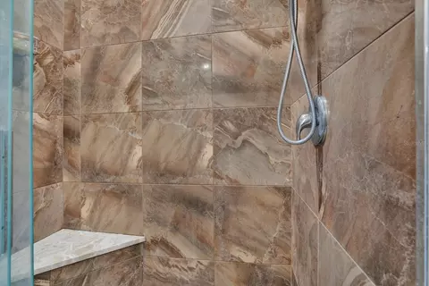 Bath - 13524 Wild Ginger St, Riverview, FL 33579 photo 2 of 4