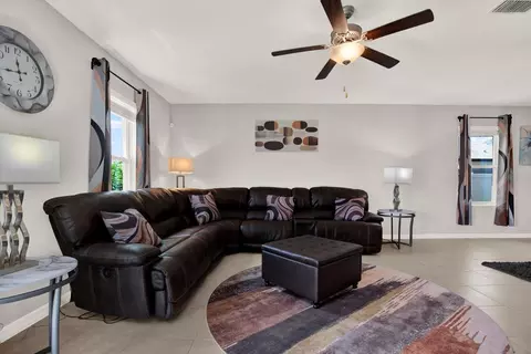 Living - 13524 Wild Ginger St, Riverview, FL 33579 photo 3 of 4