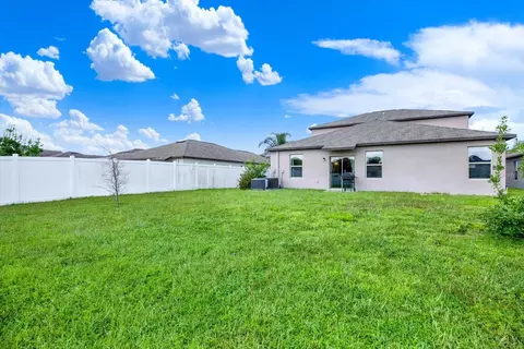 Exterior - 13524 Wild Ginger St, Riverview, FL 33579 photo 5 of 5
