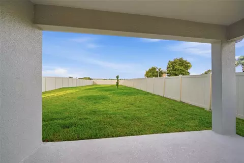 Exterior - 9018 Rally Spring Loop, Wesley Chapel, FL 33545 photo 5 of 6