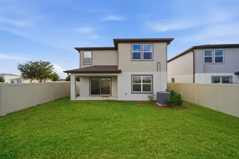 Exterior - 9018 Rally Spring Loop, Wesley Chapel, FL 33545 photo 3 of 6