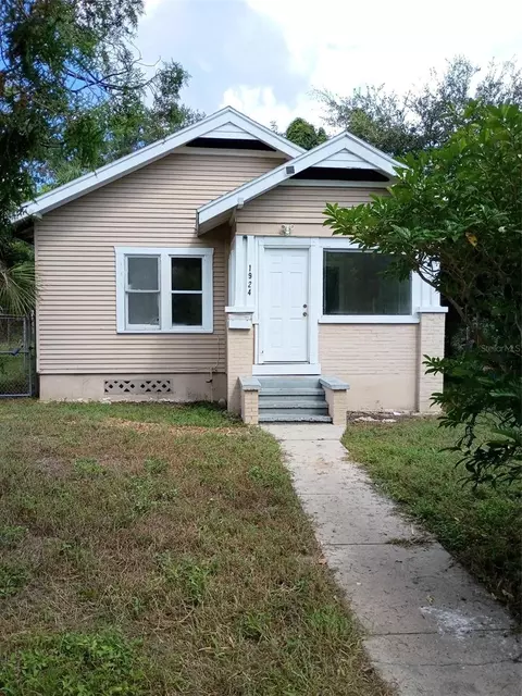1924 30th St S, Saint Petersburg, FL 33712