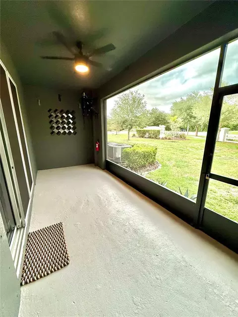Exterior - 8771 Falling Blue Pl, Riverview, FL 33578 photo 3 of 9