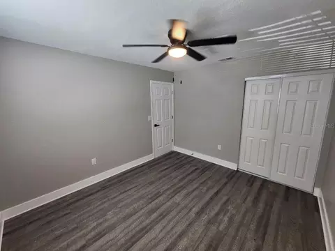 Bedroom - 1207 62nd Ave E, Bradenton, FL 34203 photo 12 of 14