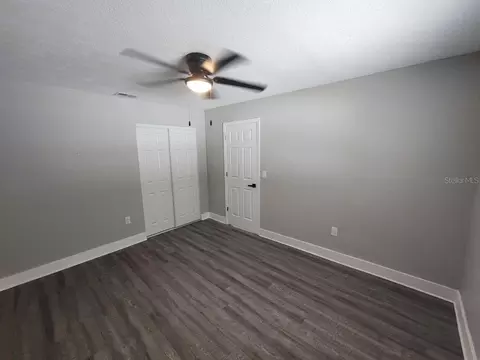 Bedroom - 1207 62nd Ave E, Bradenton, FL 34203 photo 10 of 14