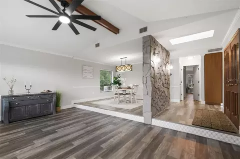 Entry Way - 7231 River Country Dr, Weeki Wachee, FL 34607 photo 13 of 17