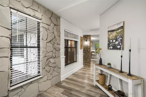 Entry Way - 7231 River Country Dr, Weeki Wachee, FL 34607 photo 11 of 17
