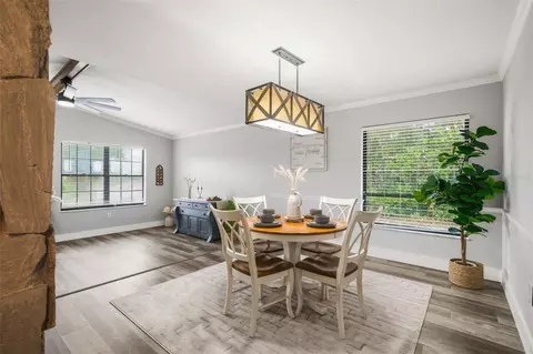 Dining - 7231 River Country Dr, Weeki Wachee, FL 34607 photo 3 of 3
