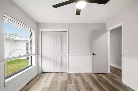 Bedroom - 7231 River Country Dr, Weeki Wachee, FL 34607 photo 4 of 9