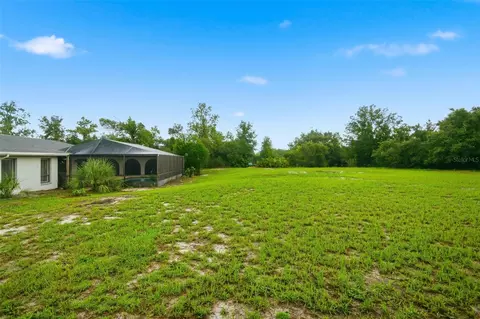 Exterior - 7231 River Country Dr, Weeki Wachee, FL 34607 photo 13 of 16