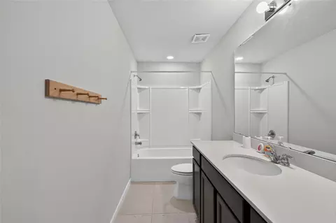 Entry Way - 6708 Devlin Ln, Wesley Chapel, FL 33545 photo 7 of 7