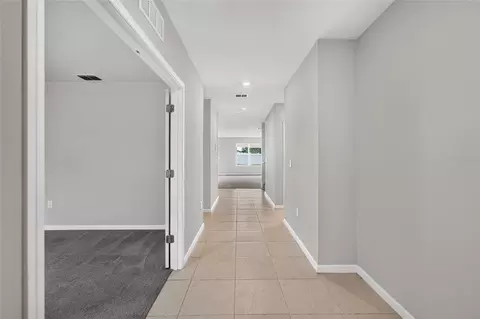 Entry Way - 6708 Devlin Ln, Wesley Chapel, FL 33545 photo 1 of 7