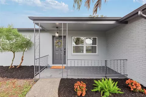 9324 Whitman Ln, Port Richey, FL 34668
