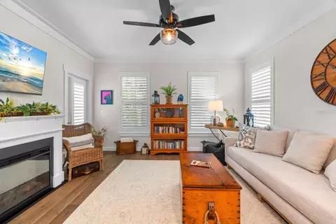 Living - 324 6th St E, Bradenton, FL 34208 photo 1 of 1