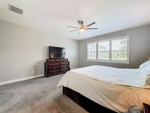 Bedroom - 19563 Leonard Rd, Lutz, FL 33558 photo 4 of 10
