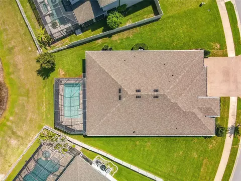 View/Area - 19563 Leonard Rd, Lutz, FL 33558 photo 1 of 6