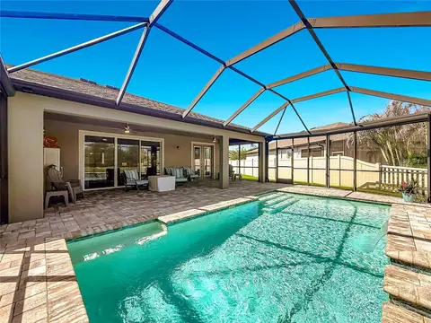 Exterior - 19563 Leonard Rd, Lutz, FL 33558 photo 3 of 5
