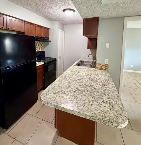 Kitchen - 233 Thorn Tree Pl, Brandon, FL 33510 photo 1 of 1
