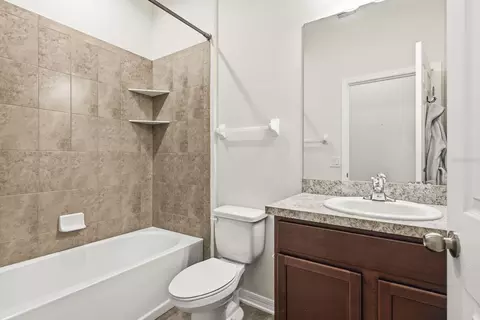 Bath - 18624 Malinche Loop, Spring Hill, FL 34610 photo 3 of 3