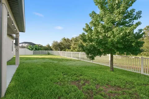 Exterior - 18624 Malinche Loop, Spring Hill, FL 34610 photo 7 of 12
