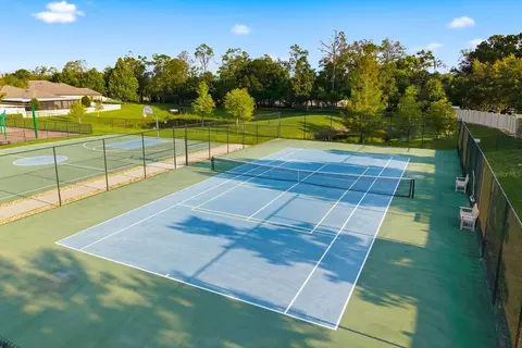 View/Area - 18624 Malinche Loop, Spring Hill, FL 34610 photo 13 of 15