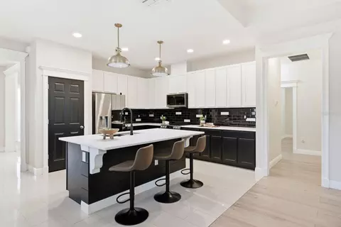Kitchen - 18624 Malinche Loop, Spring Hill, FL 34610 photo 2 of 6
