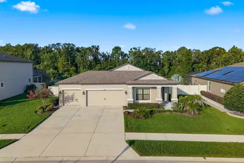 View/Area - 18624 Malinche Loop, Spring Hill, FL 34610 photo 2 of 15