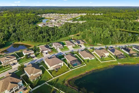 View/Area - 18624 Malinche Loop, Spring Hill, FL 34610 photo 6 of 15