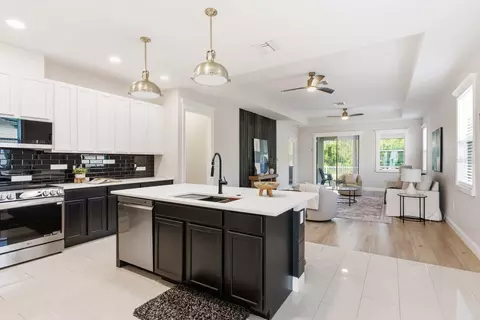 Kitchen - 18624 Malinche Loop, Spring Hill, FL 34610 photo 1 of 6
