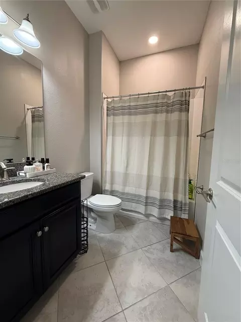 Bath - 11612 Sunburst Marble Rd, Riverview, FL 33579 photo 1 of 7