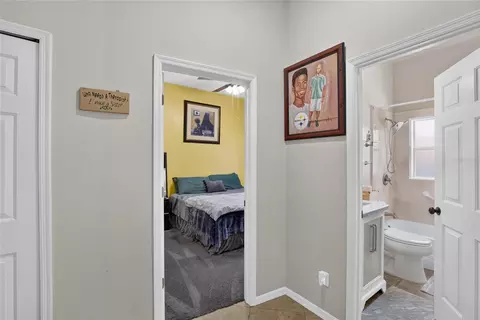 Entry Way - 11937 Timberhill Dr, Riverview, FL 33569 photo 4 of 4