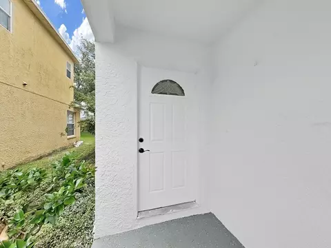 Exterior - 1612 Prowmore Dr, Brandon, FL 33511 photo 2 of 3