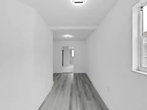 Entry Way - 1612 Prowmore Dr, Brandon, FL 33511 photo 2 of 2