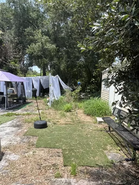 Exterior - 4901 Lillian Black Rd, Saint Cloud, FL 34771 photo 2 of 5