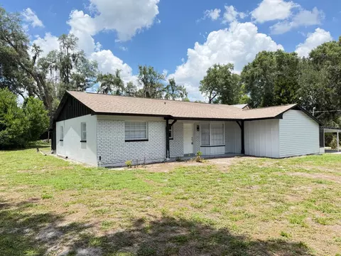 6810 Oakdale Dr, Tampa, FL 33610