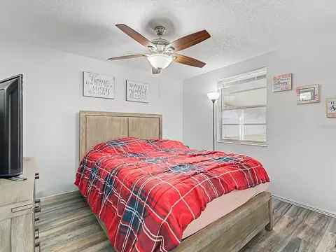 Bedroom - 197 Rosedale Ave, Spring Hill, FL 34606 photo 4 of 4