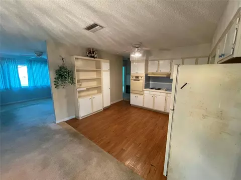 Living - 635 Deville Dr E, Largo, FL 33771 photo 2 of 2