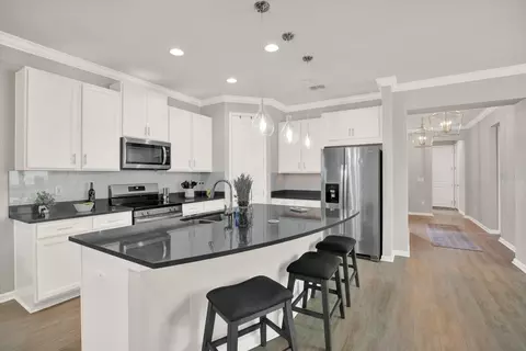 Kitchen - 10329 Holstein Edge Pl, Riverview, FL 33569 photo 3 of 3