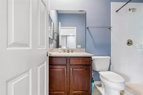 Bath - 5919 118th Ter E, Parrish, FL 34219 photo 8 of 8