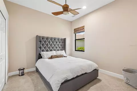 Bedroom - 5919 118th Ter E, Parrish, FL 34219 photo 4 of 7